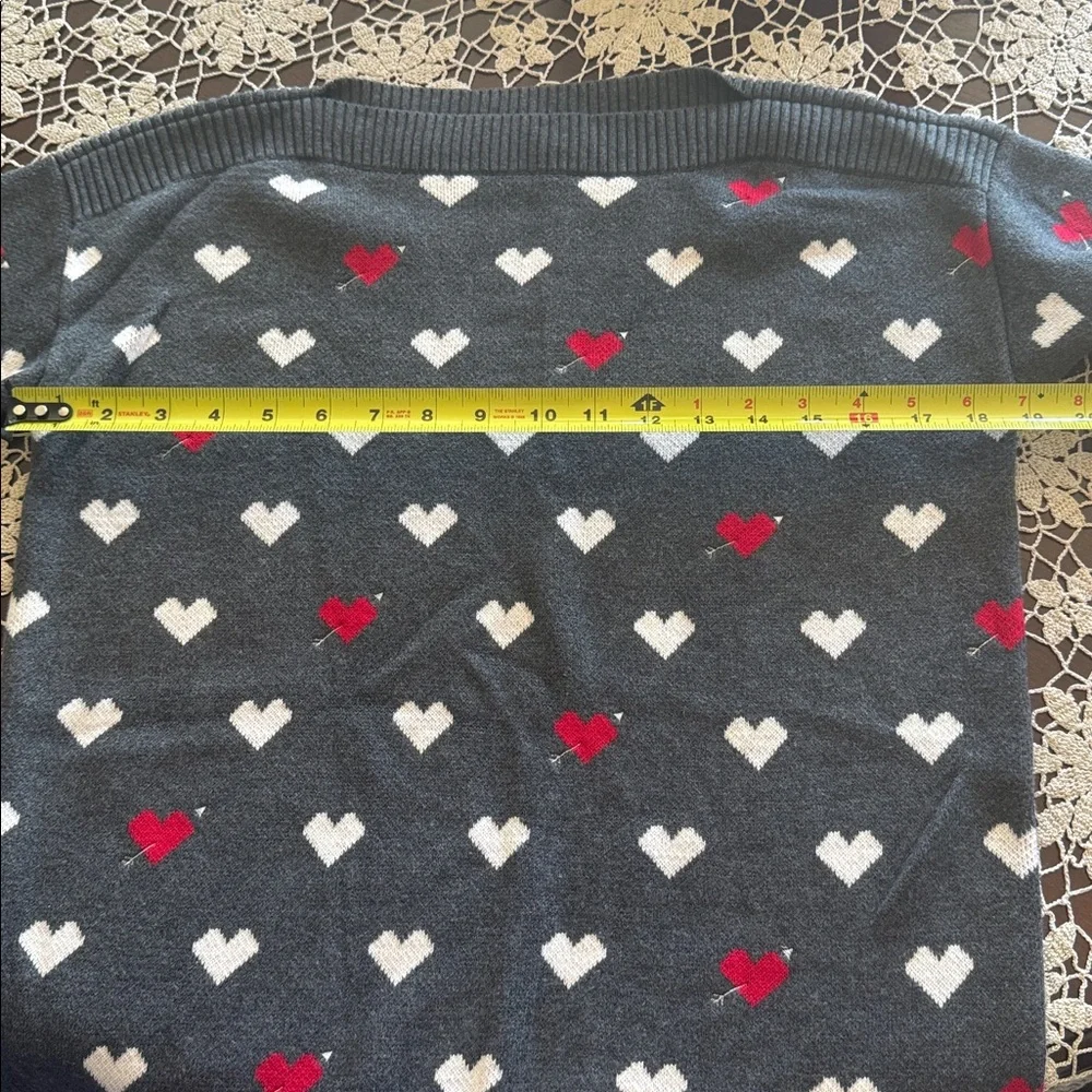LOFT Heart Boatneck Sweater Size‎ Small Excellent!